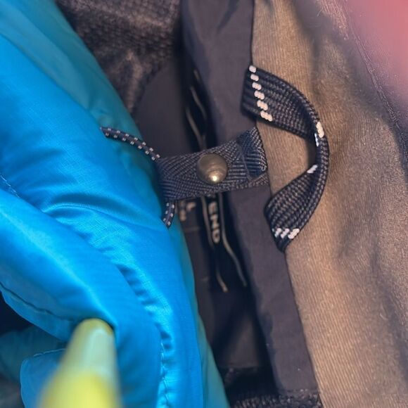 MEN’S SIZE LARGE LANDS’ END CONVERTIBLE WATER/WINDPROOF SQUALL COAT W/DOWN VEST - Picture 11 of 15